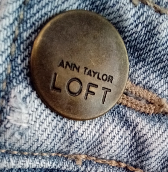 Ann Taylor Loft Distressed Crop Jeans - Picture 6 of 7